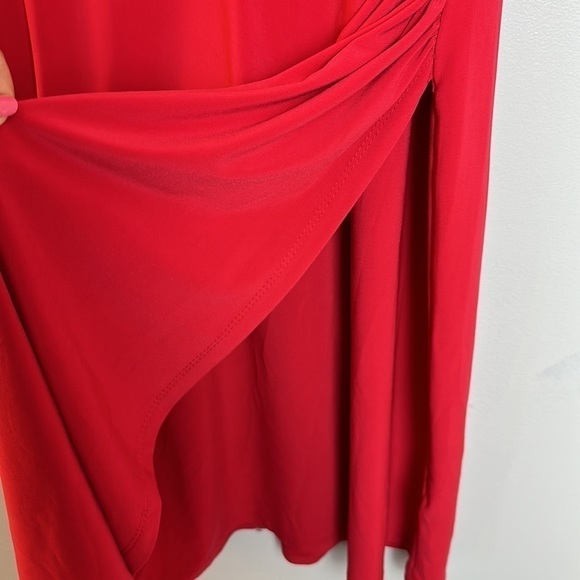 RALPH LAUREN Flattering Red Dress with Ruching on Sides Size  10 - Picture 3 of 5